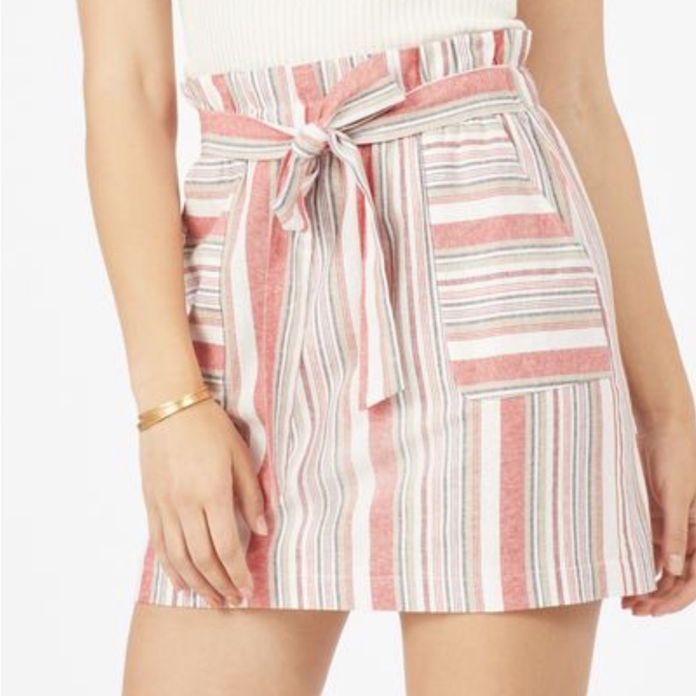 Striped mini skirt